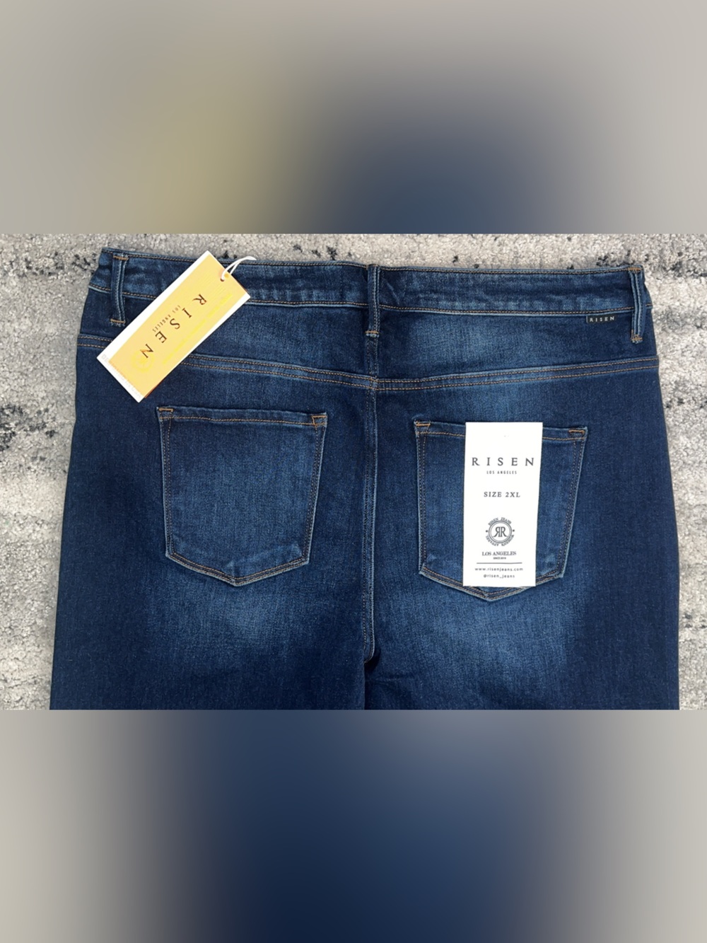 NEW! Risen Jeans - Picture 3 of 5